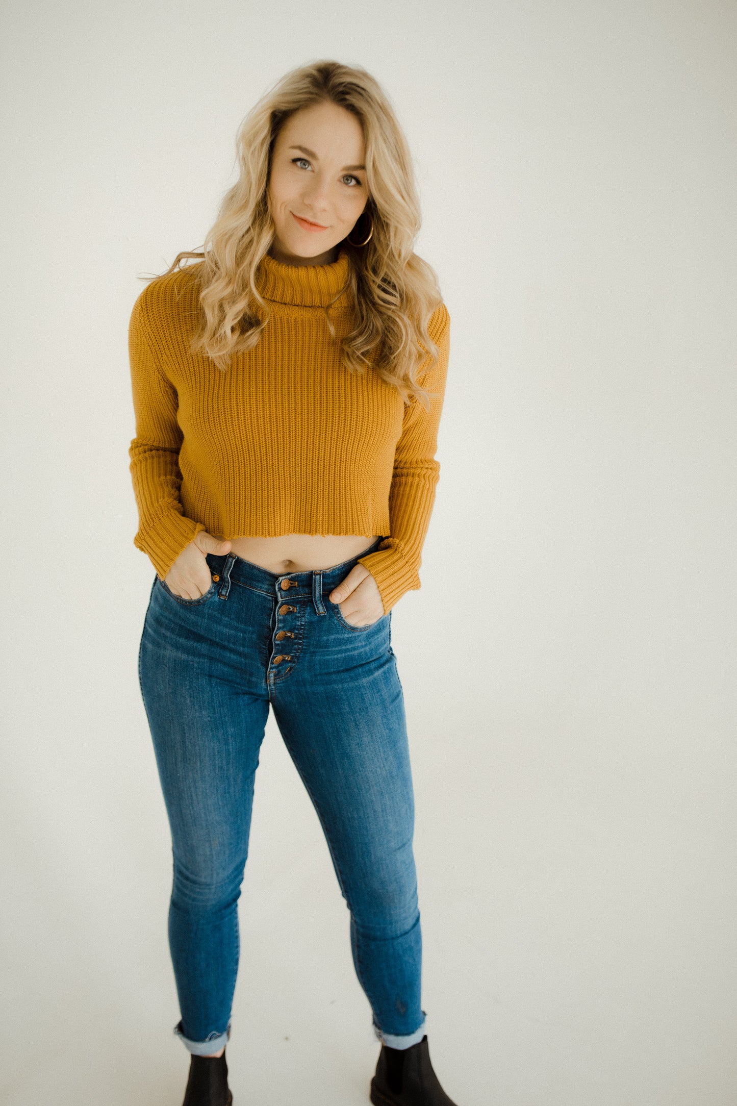 Burnt Yellow Turtle Neck Knit Crop